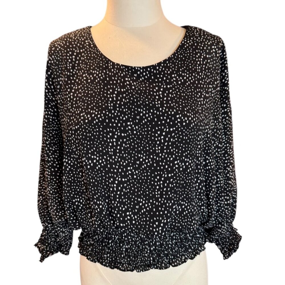 VINCE CAMUTO black and white speckled blouse elastic fitted bottom XS EUC